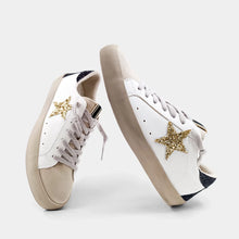Load image into Gallery viewer, The Pamela Sneakers in White