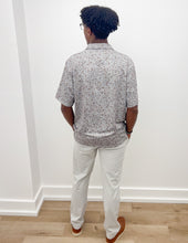 Load image into Gallery viewer, Southern Shirt Men's Hunters Hideaway Printed Polo in Ridgeline