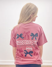 Load image into Gallery viewer, Mississippi State Delicate Bows SS Tee in Brick