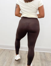 Load image into Gallery viewer, Lulu Mac Solid Leggings in Brown