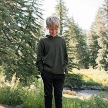 Load image into Gallery viewer, Burlebo Youth Fleece Joggers in Heather Black