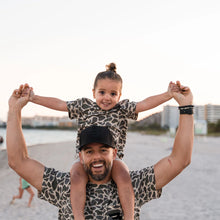 Load image into Gallery viewer, Burlebo Youth Flying B SS Tee in Classic Deer Camo