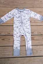 Load image into Gallery viewer, Burlebo Baby Zip Up in White Camo
