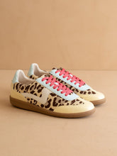 Load image into Gallery viewer, The Kyla Baby Leopard Classic Low Top Sneakers