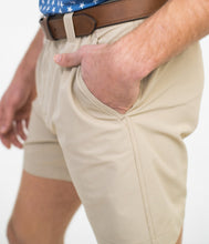 Load image into Gallery viewer, Southern Shirt Co. Men's Nomad Shorts Mojave